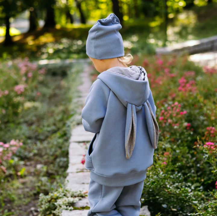 bluza_rozpinana_z_uszami_diverso.jpg