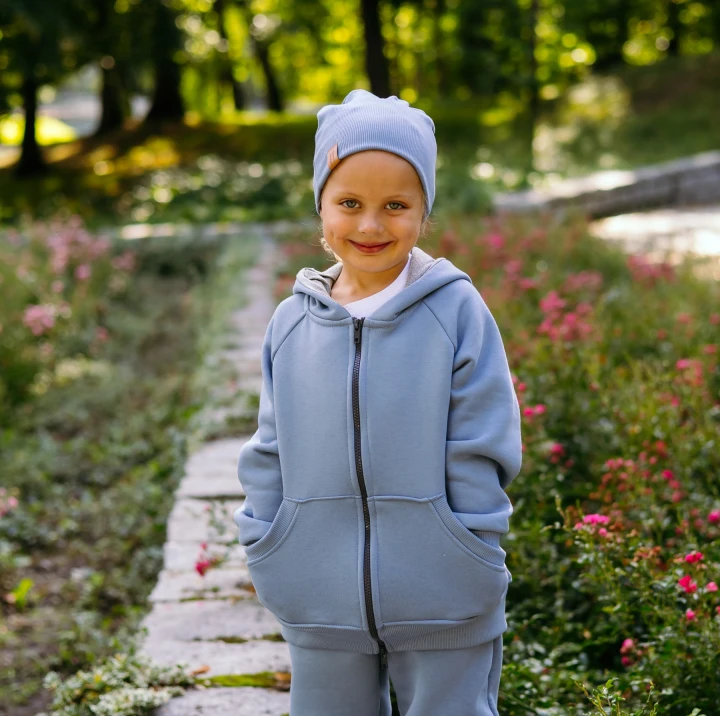 bluza_rozpinana_z_uszami_diverso_02.jpg
